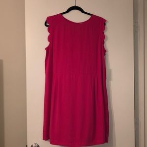 Pink scalloped sleeve dress